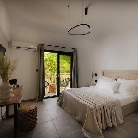 Abelia Boutique Rooms Циливи Екстериор снимка
