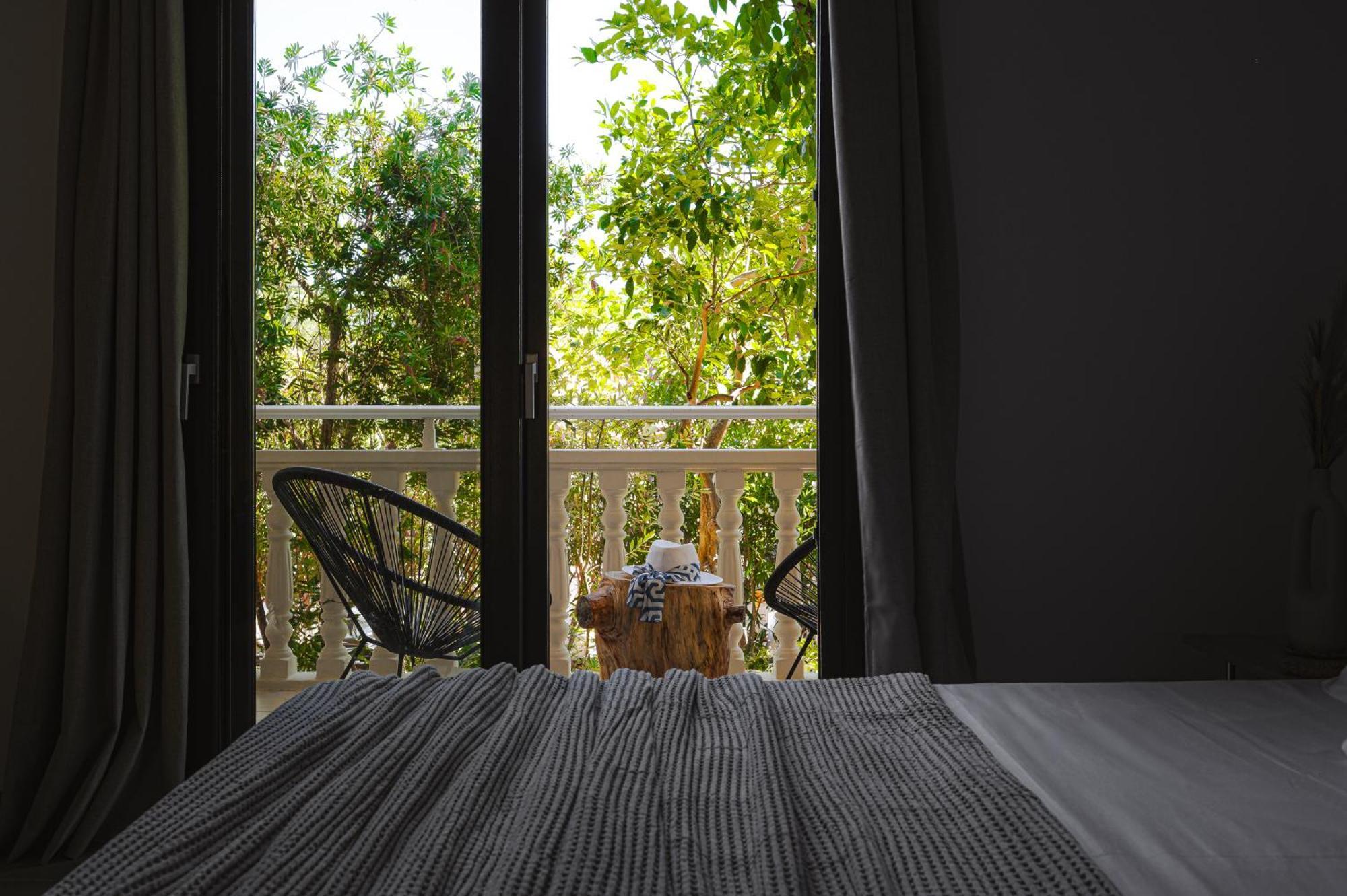 Abelia Boutique Rooms Циливи Екстериор снимка